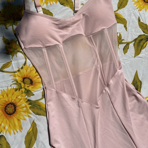 OW Collection Serenity Maxi Dress - Picture 2 of 6